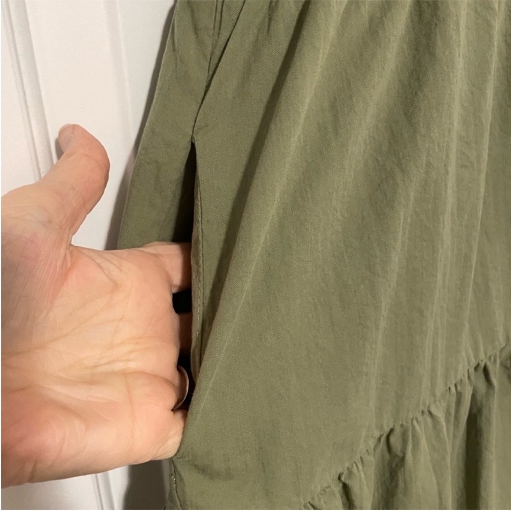 Elegant Green Puff Sleeve Dress - Picture 7 of 11